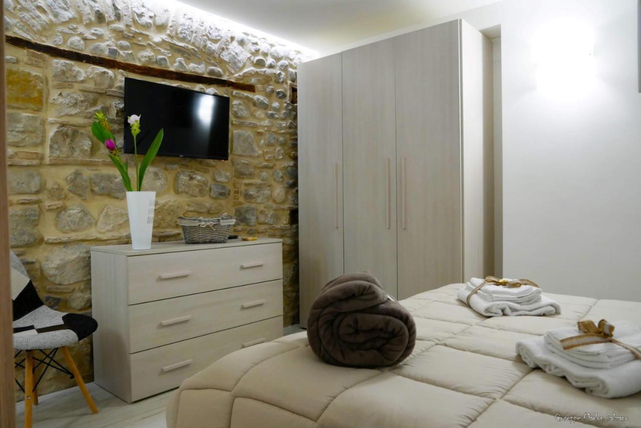 B&B Al Teatro Romano Benevento Exterior photo